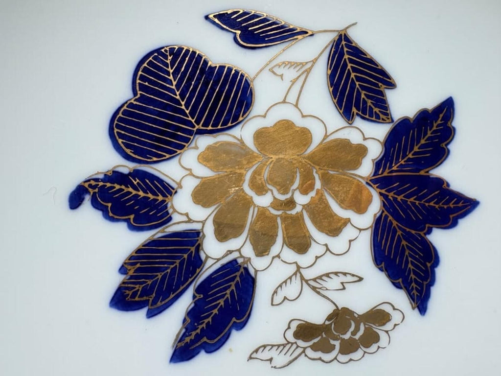 12 in Hand Painted Gold Imari Japanese Ceramic Centerpiece Bowl
