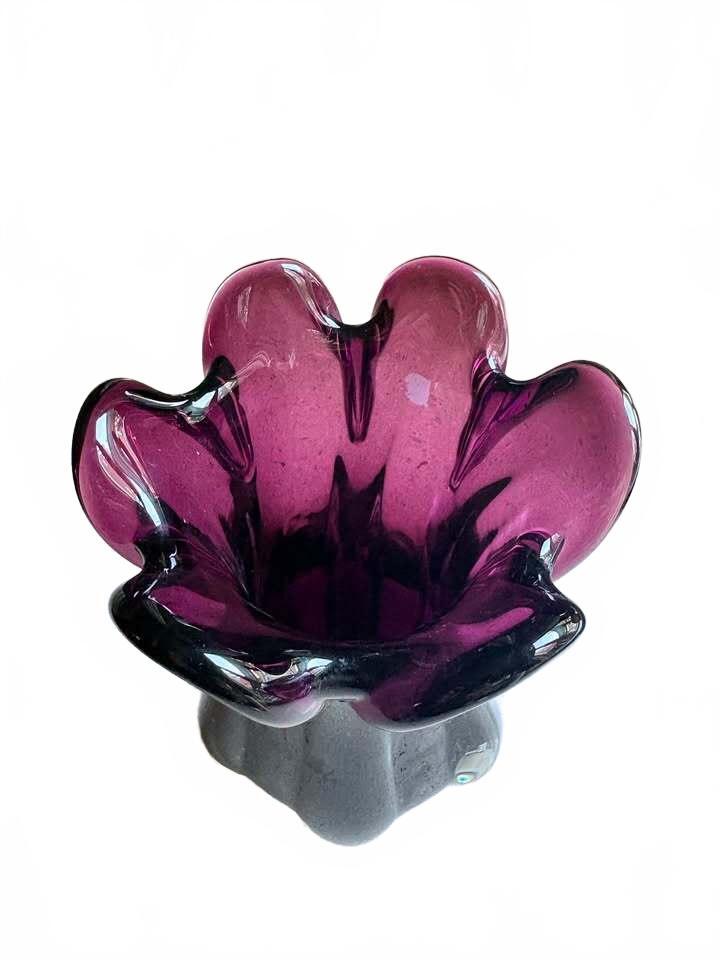 Mid Century Amethyst Purple Royal Gallery Art Glass Vase