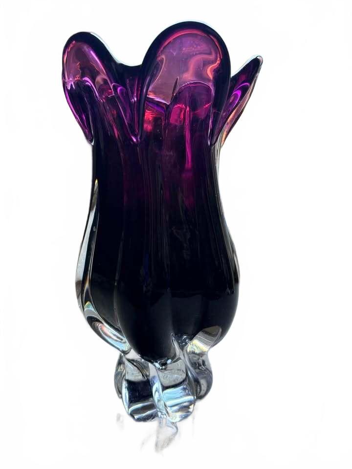 Mid Century Amethyst Purple Royal Gallery Art Glass Vase