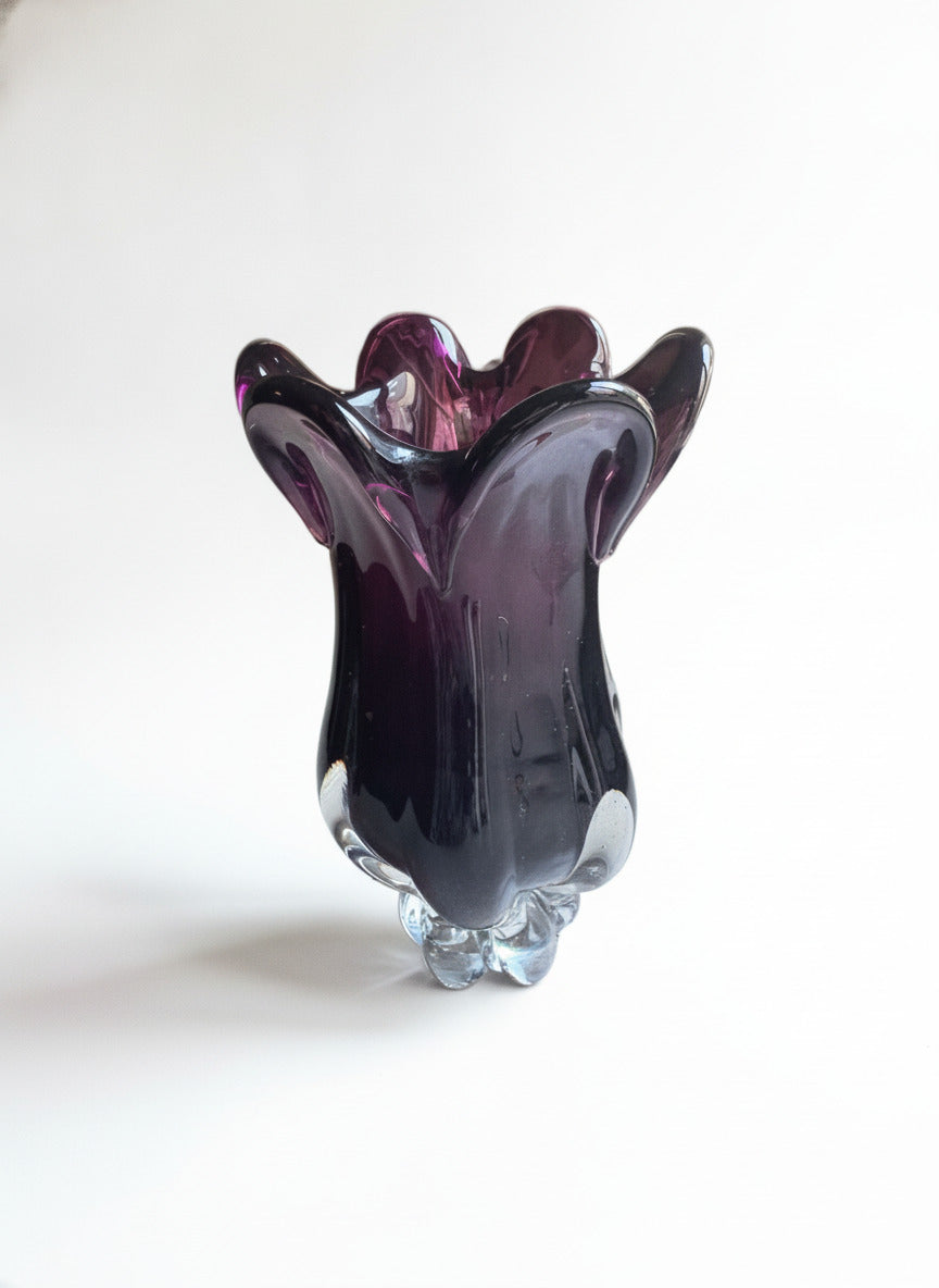 Mid Century Amethyst Purple Royal Gallery Art Glass Vase
