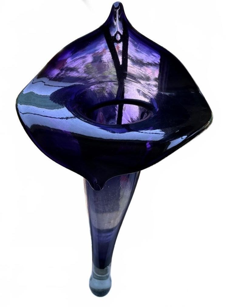 Indigo Jack in Pulpit Art Glass Calla Lily Vase with Hanger